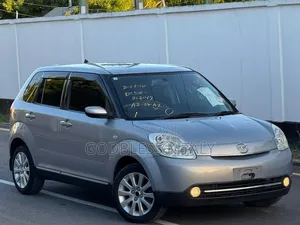 Mazda Verisa 2007 Gray