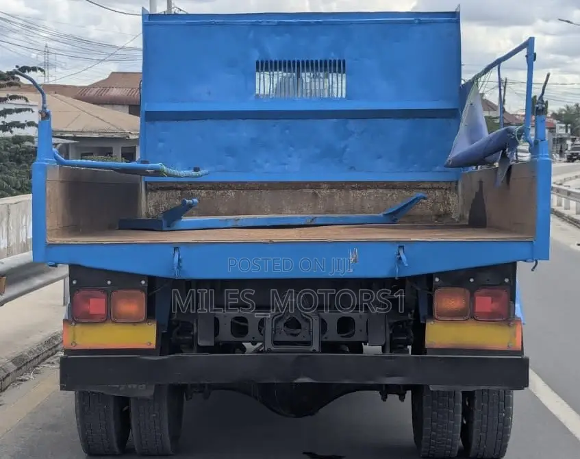 Mitsubish Fuso
