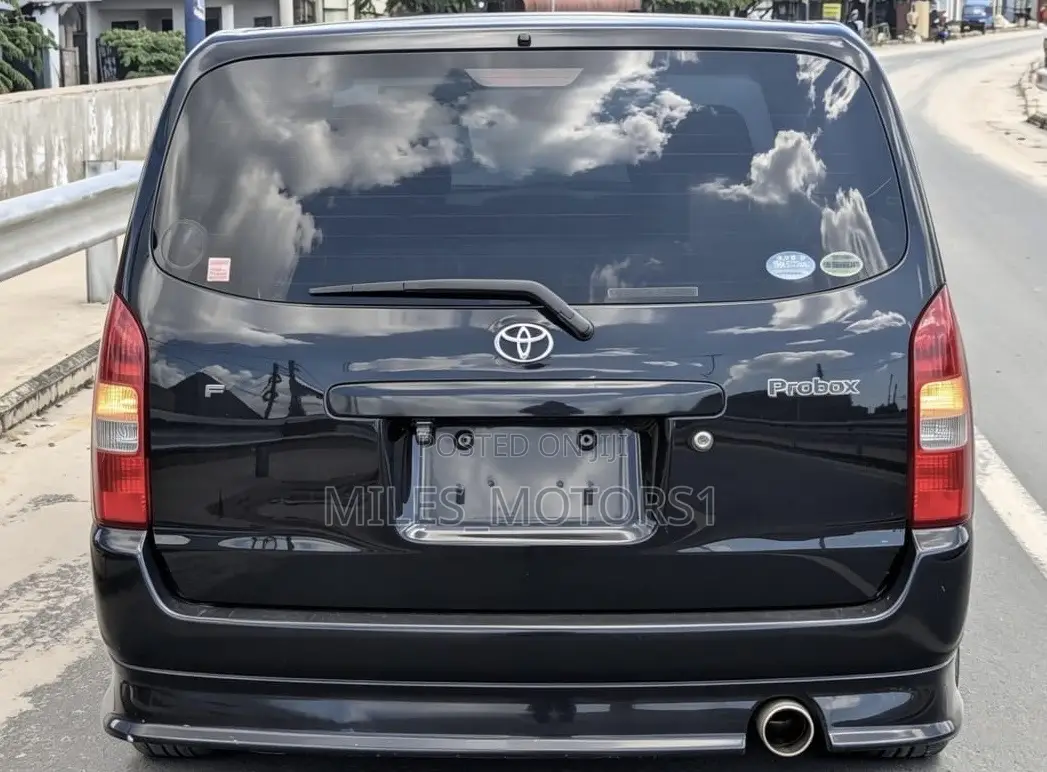 Toyota Probox 2011 Black