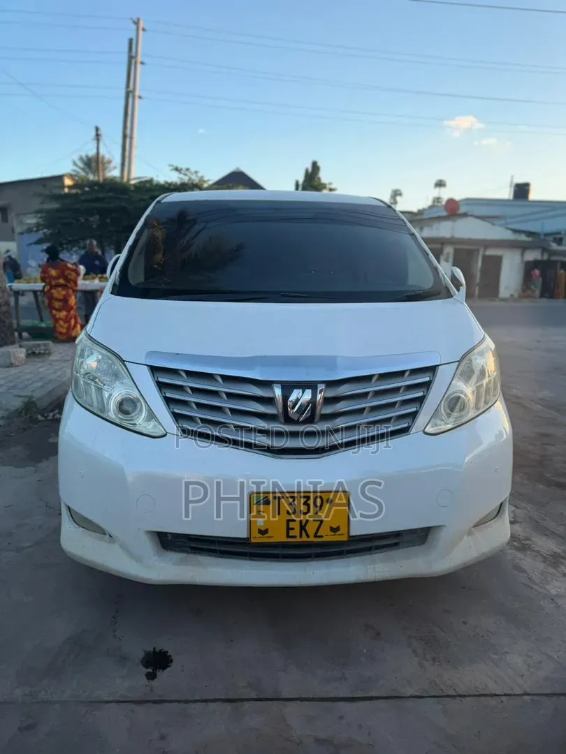 Toyota Alphard 2010 White