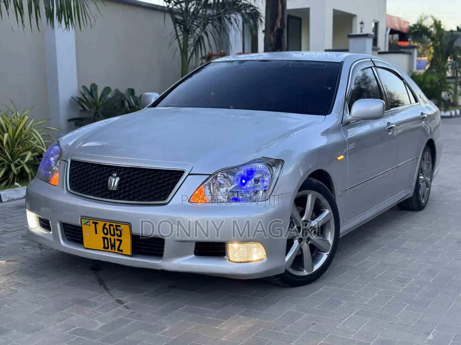Toyota Crown 2007 Silver