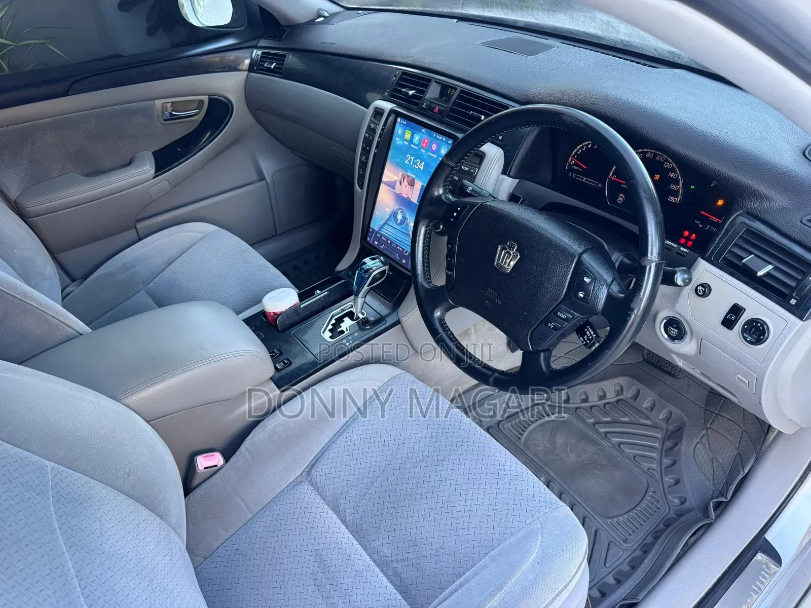 Toyota Crown 2007 Silver