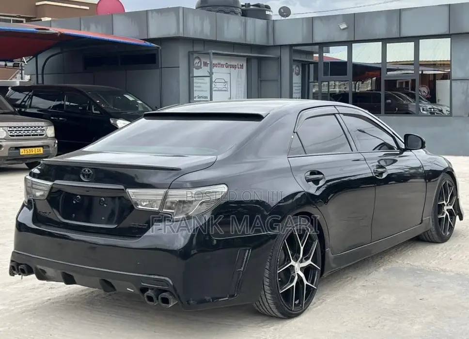 Toyota Mark X 2010 Black