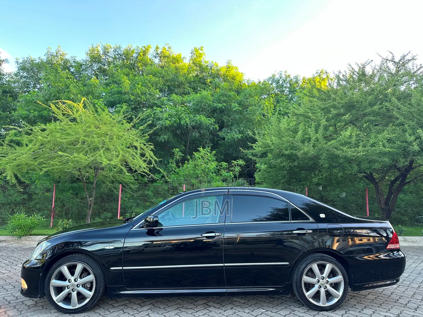 Toyota Crown 2006 Black