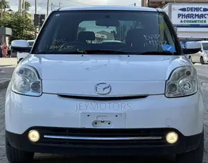 Mazda Verisa 2008 White