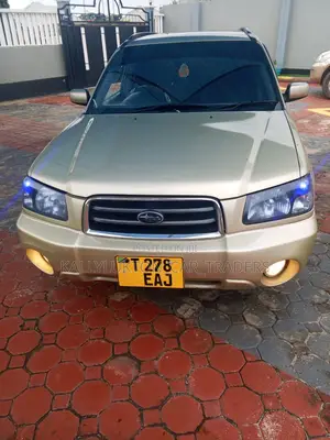 Subaru Forester 2011 Gold