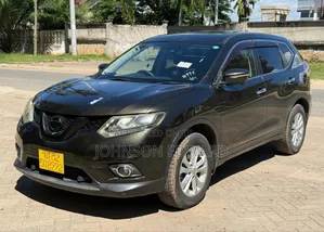 Nissan X-Trail 2014 Gray