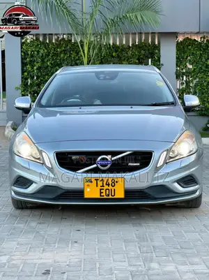 Volvo V60 2012 Gray