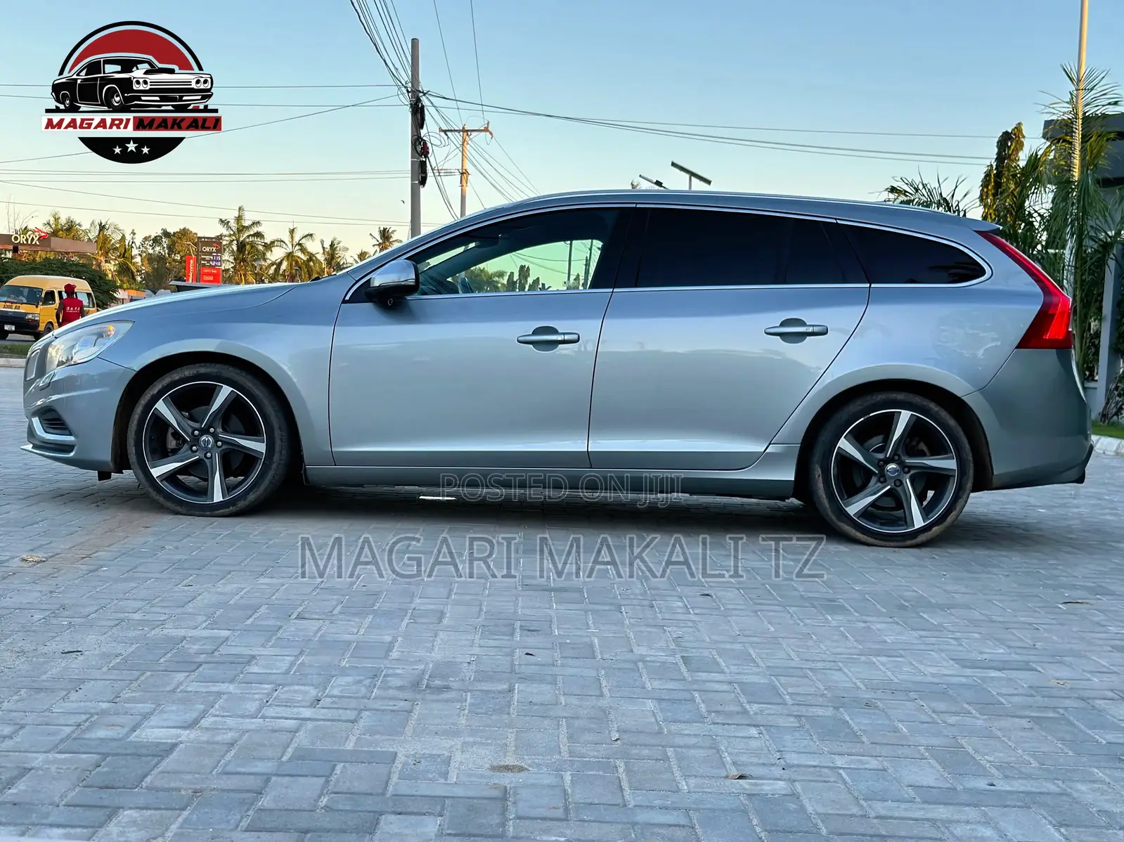 Volvo V60 2012 Gray