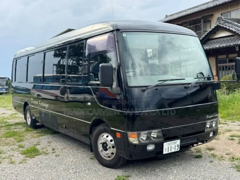 Mitsubishi Fuso Rosa 2006 Black
