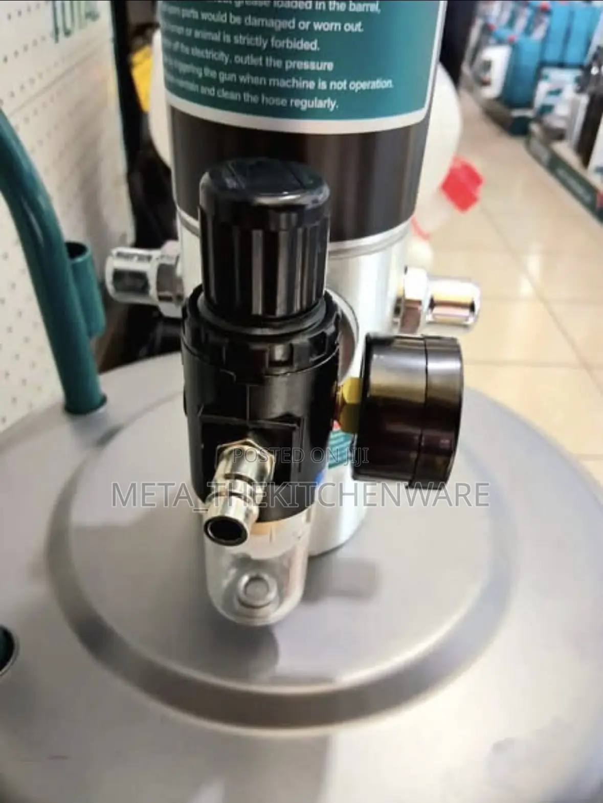 Total Professional Air Grease Lubricator 30l Model Tht118302