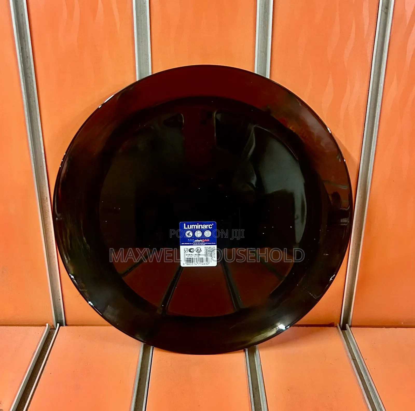 Original Black Luminarc Plate