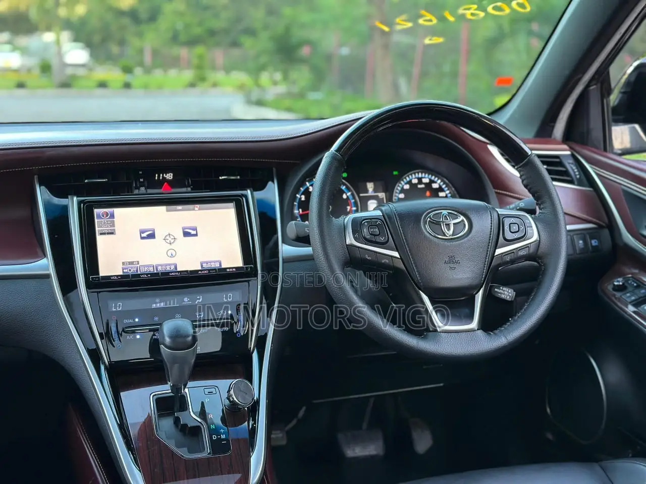 Toyota Harrier 2.0 2016 Black