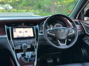 Toyota Harrier 2.0 2016 Black