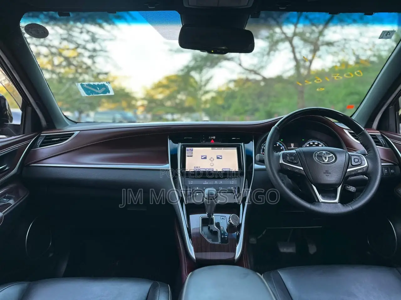 Toyota Harrier 2.0 2016 Black