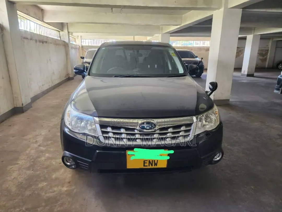 Subaru Forester 2011 Black