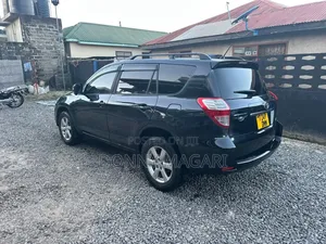 Toyota Vanguard 2008 Black