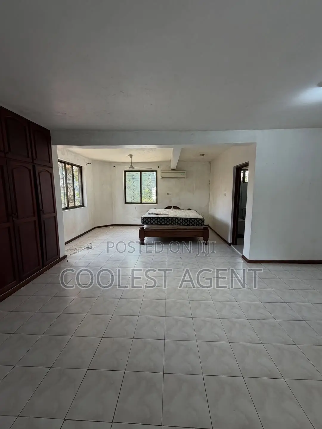 5bdrm House in Coolest Estate, Masaki for rent