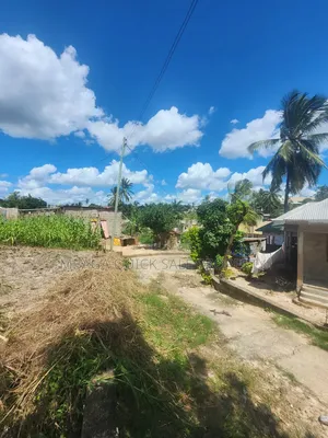 Plot Area SQM 410 for Sale Goba Njia 4