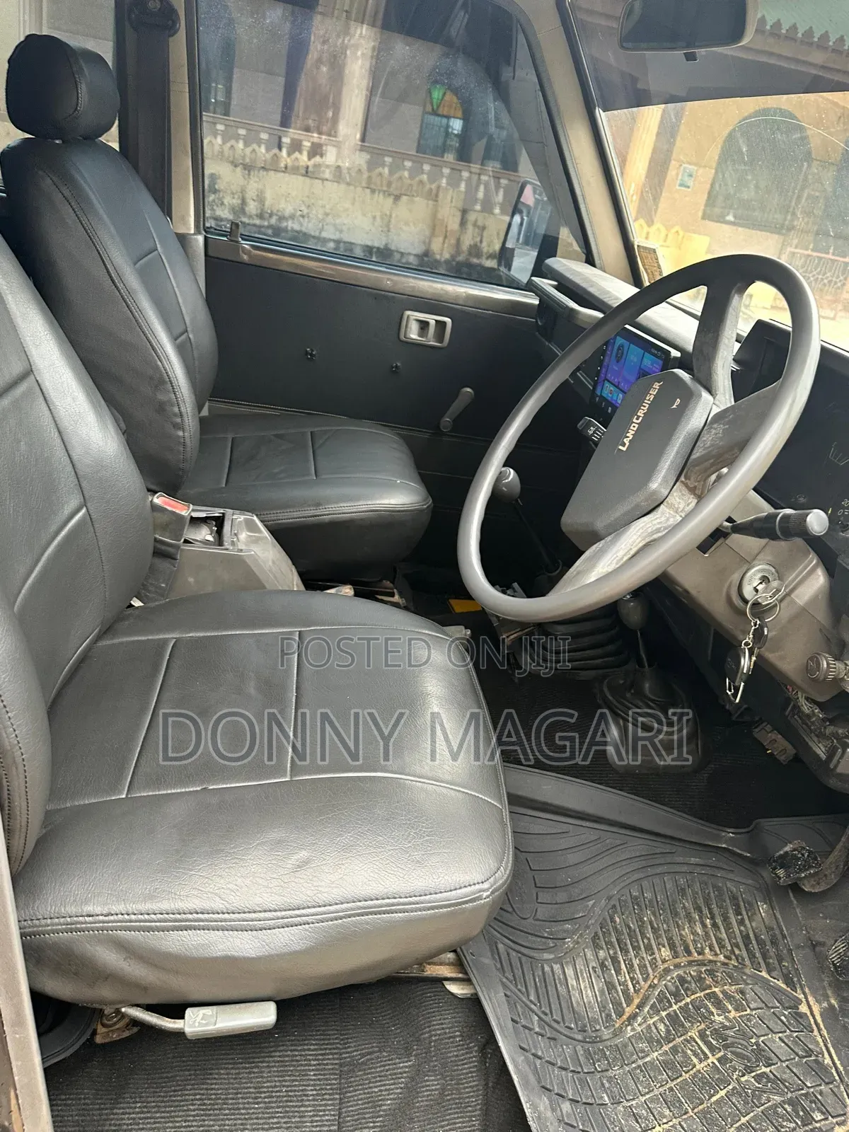 Toyota Land Cruiser 2015 Gray