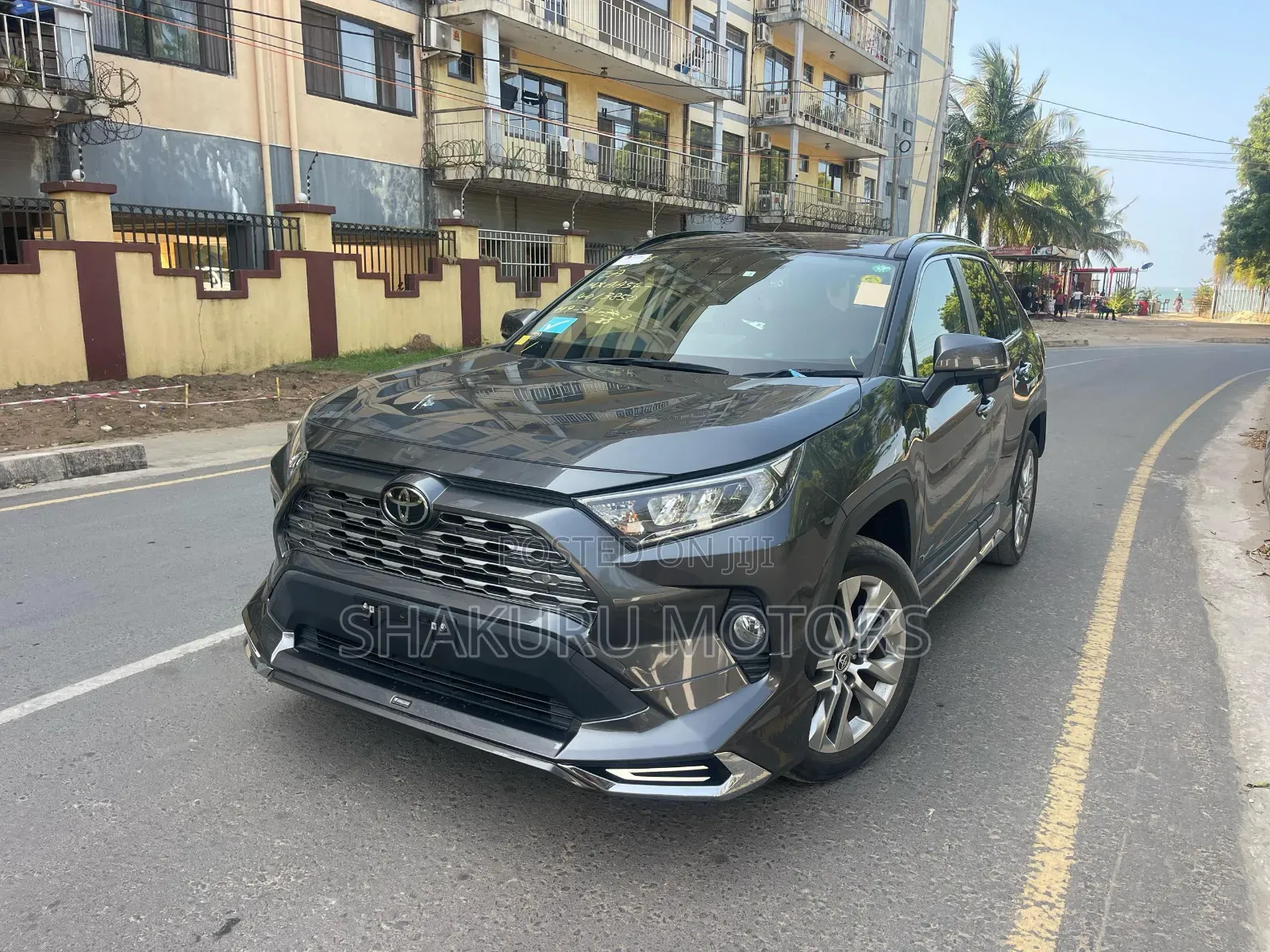 Toyota RAV4 2020 Gray