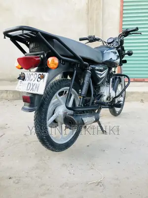Bajaj Boxer 125 2025 Black