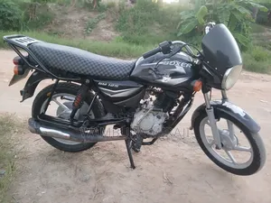Bajaj Boxer 125 2025 Black