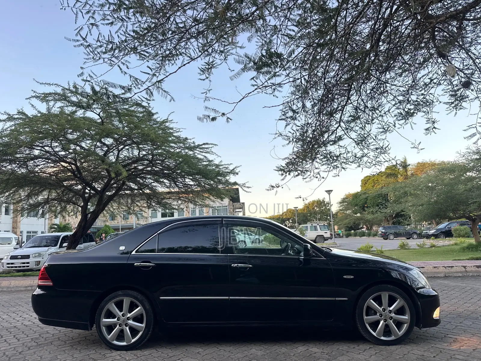 Toyota Crown 2006 Black