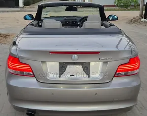 BMW 1 Series 2009 Beige