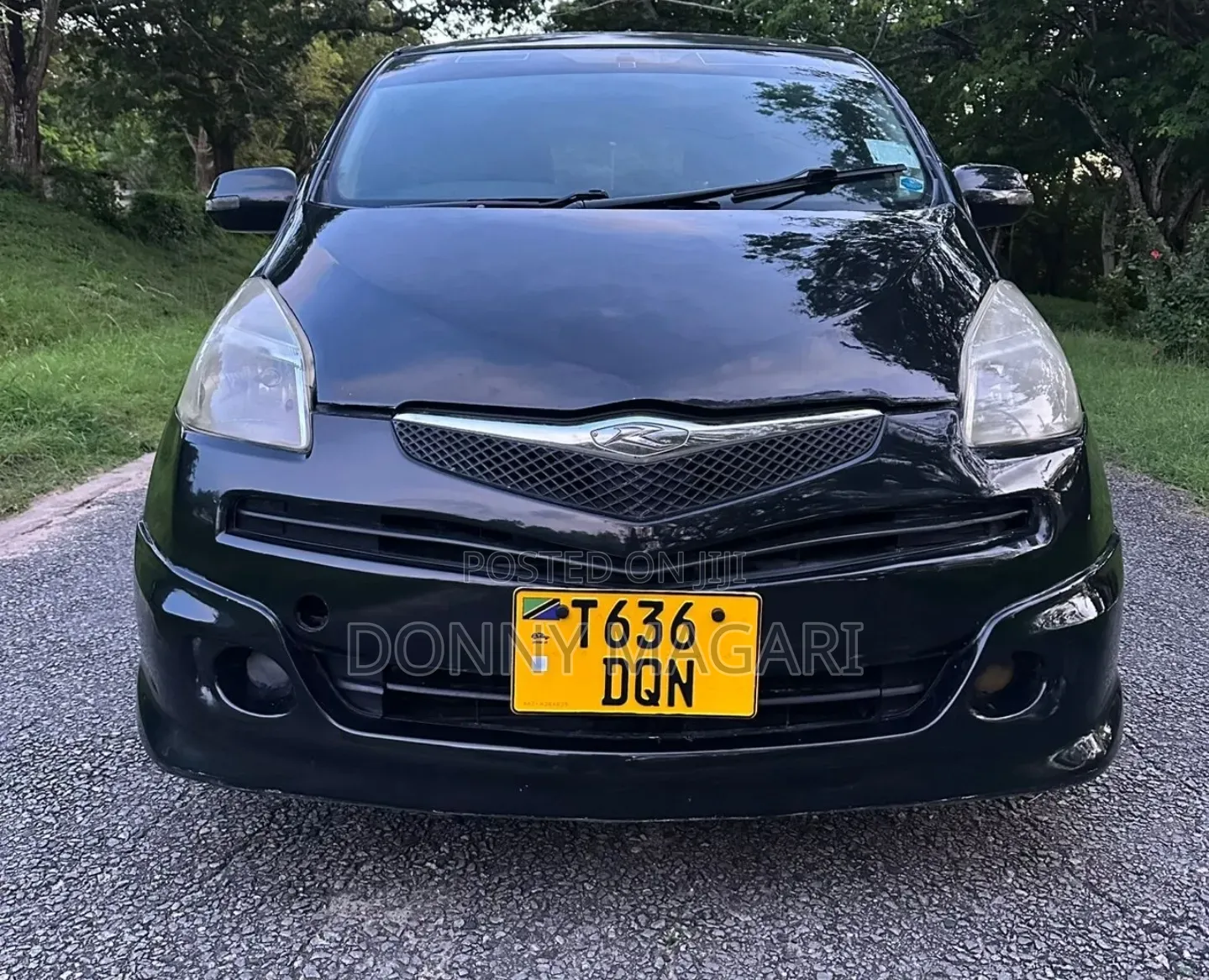 Toyota Ractis 2007 Black