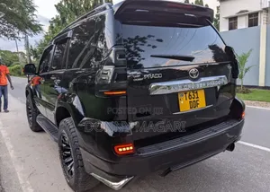 Toyota Land Cruiser Prado 2006 Black