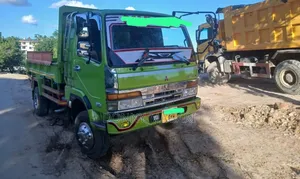 Mitsubishi Fuso Tipper