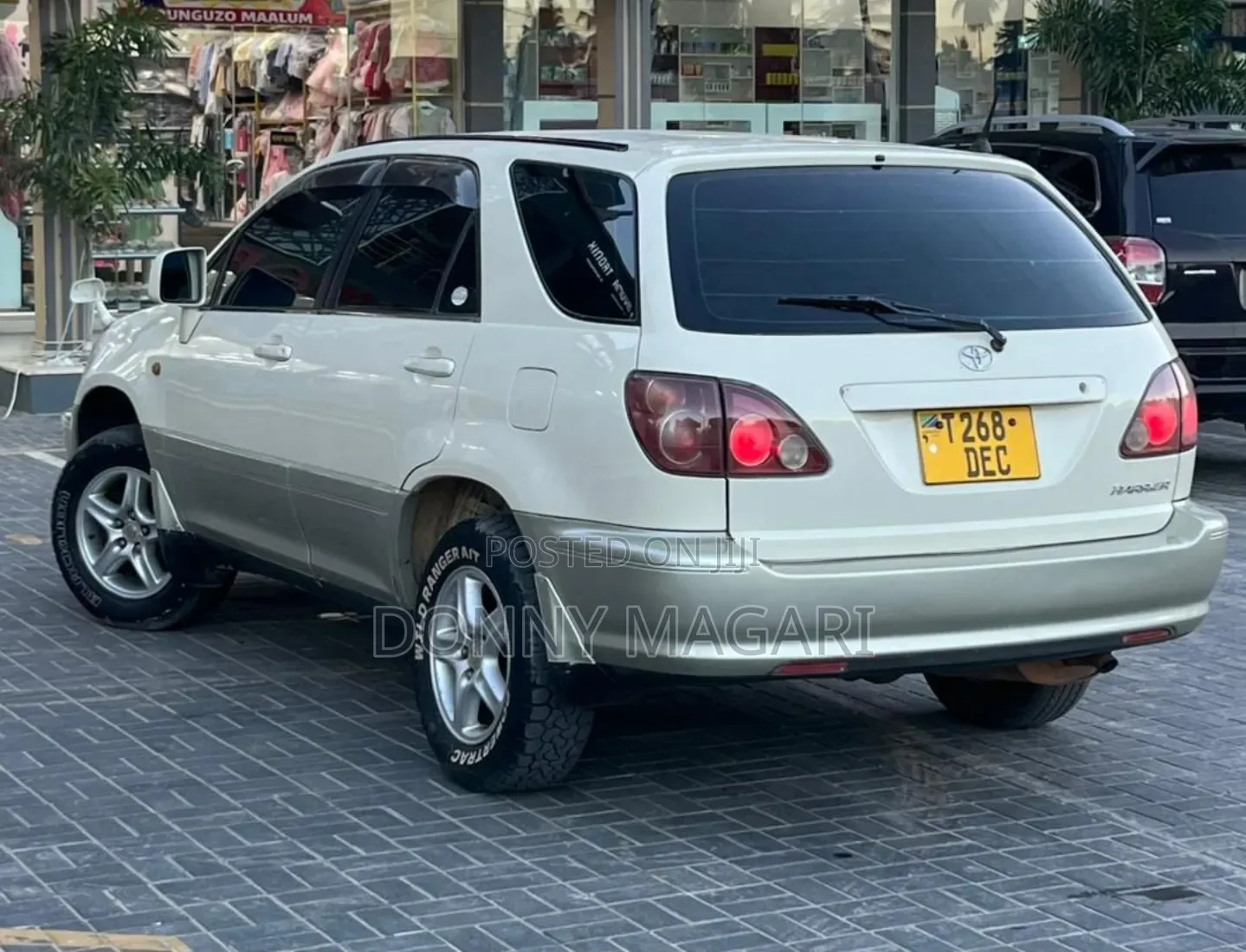 Toyota Harrier 2001 White