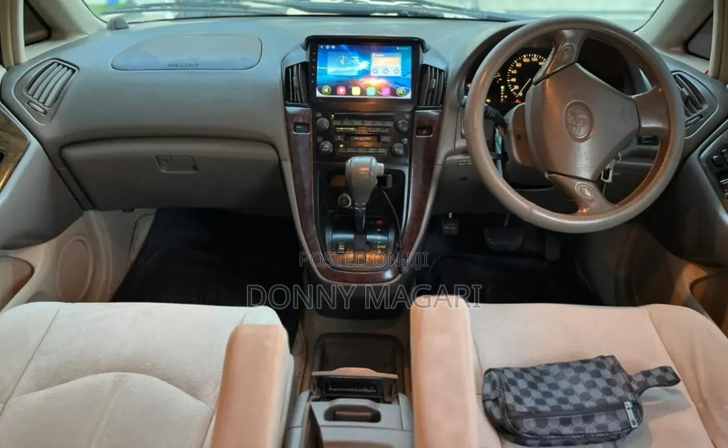Toyota Harrier 2001 White