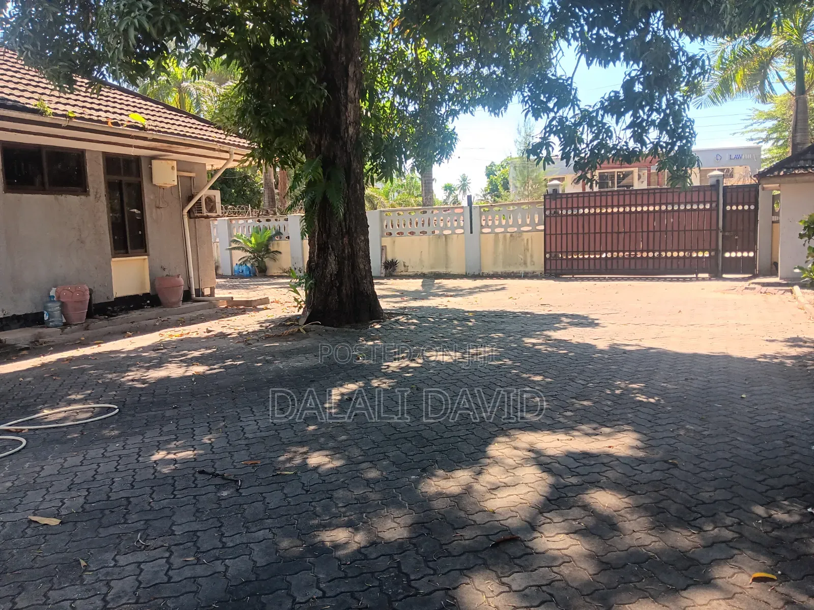 Plot for Sale at Regent Estate