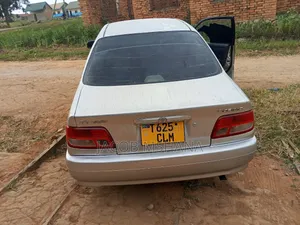 Toyota Carina 2001 Silver