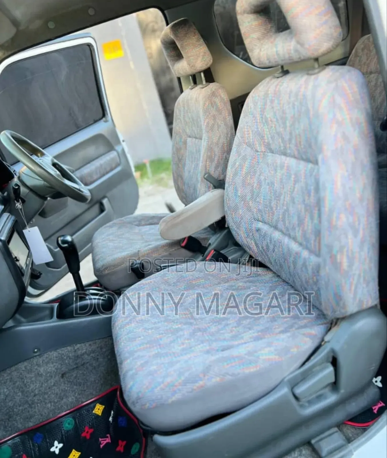 Suzuki Jimny 2000 White