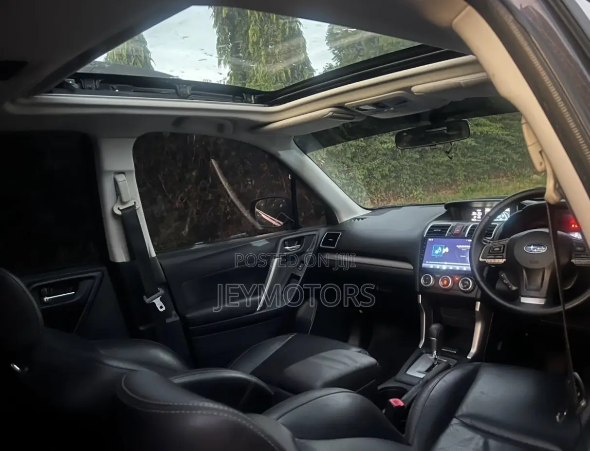 Subaru Forester 2015 Black