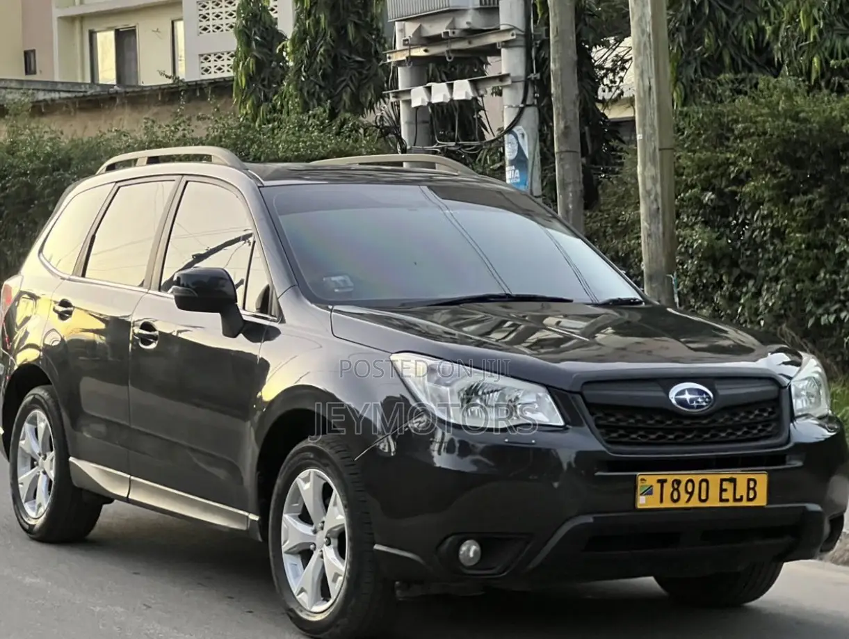 Subaru Forester 2015 Black