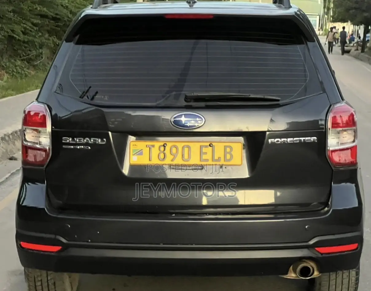 Subaru Forester 2015 Black