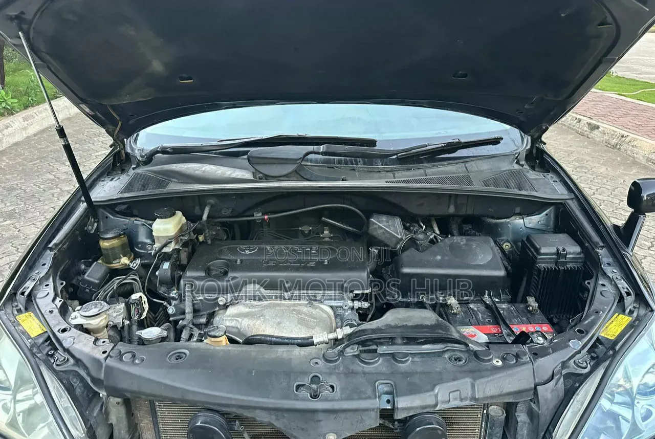 Toyota Harrier 2005 Black