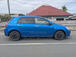 Toyota Corolla RunX 2005 Blue