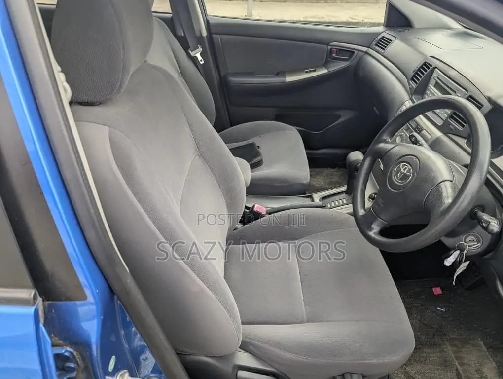 Toyota Corolla RunX 2005 Blue