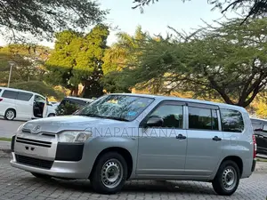 Toyota Probox 1.5 GL 2WD 2014 Silver