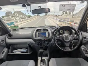 Toyota RAV4 Automatic 2003 Gold