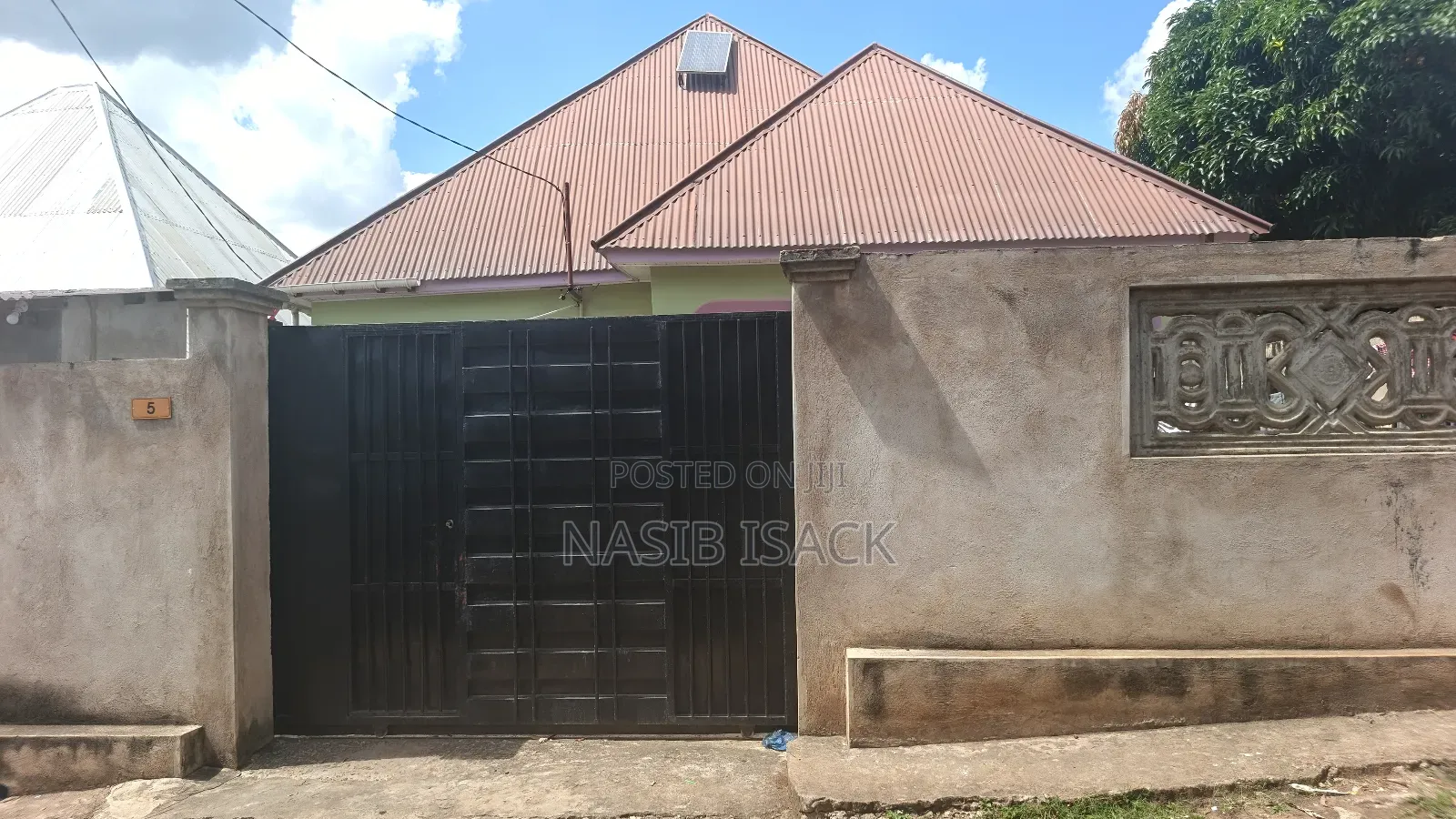 Furnished 3bdrm House in Kishiri for sale