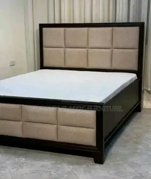 Kitanda Cha Kisasa Cha Mbao Pamoja Na Bedsofa Ni 5/6