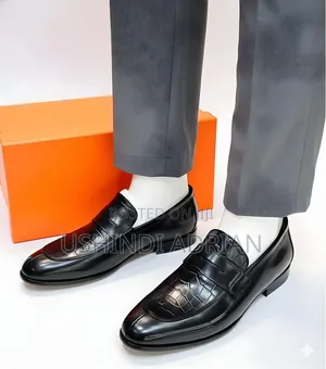 Viatu Vya Kisasa—Gucci Style