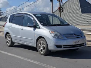 Toyota Corolla Spacio 1.8 X 2WD 2003 Silver