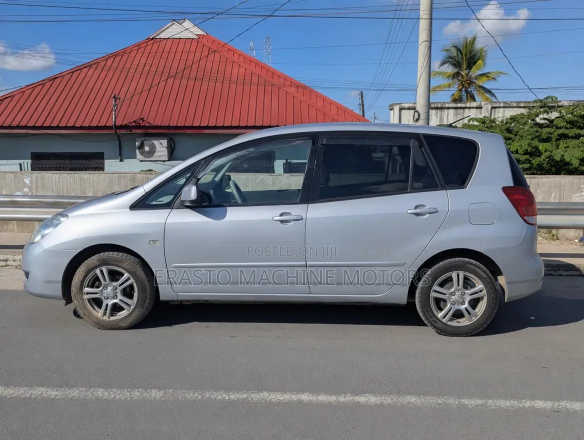 Toyota Corolla Spacio 1.8 X 2WD 2003 Silver